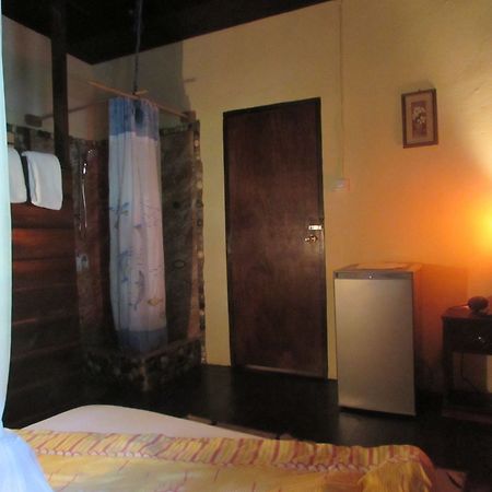 Rafjam Bed & Breakfast Kingston Luaran gambar